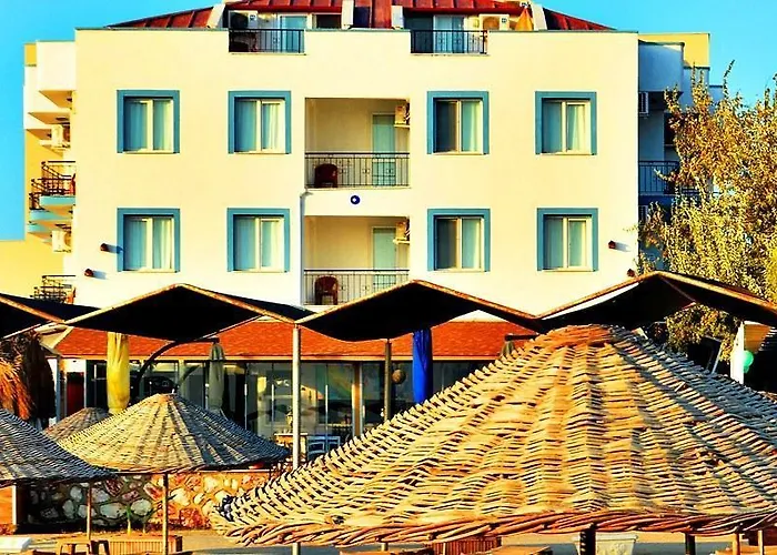 Oda ve Kahvaltı Mavi Deniz