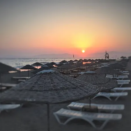 Mavi Deniz 3*