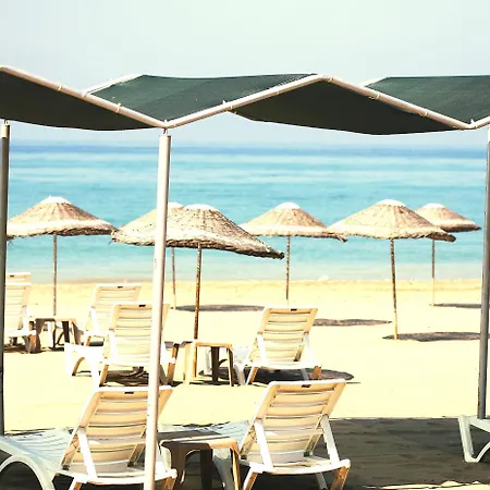 فندق مبيت وإفطار Mavi Deniz غومولدور
