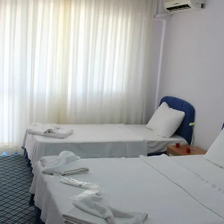 Mavi Deniz فندق مبيت وإفطار 3*