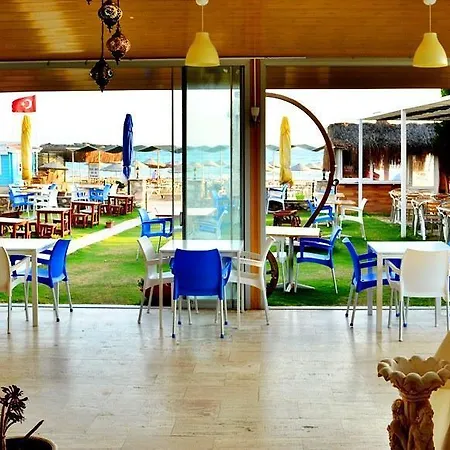 Mavi Deniz فندق مبيت وإفطار غومولدور